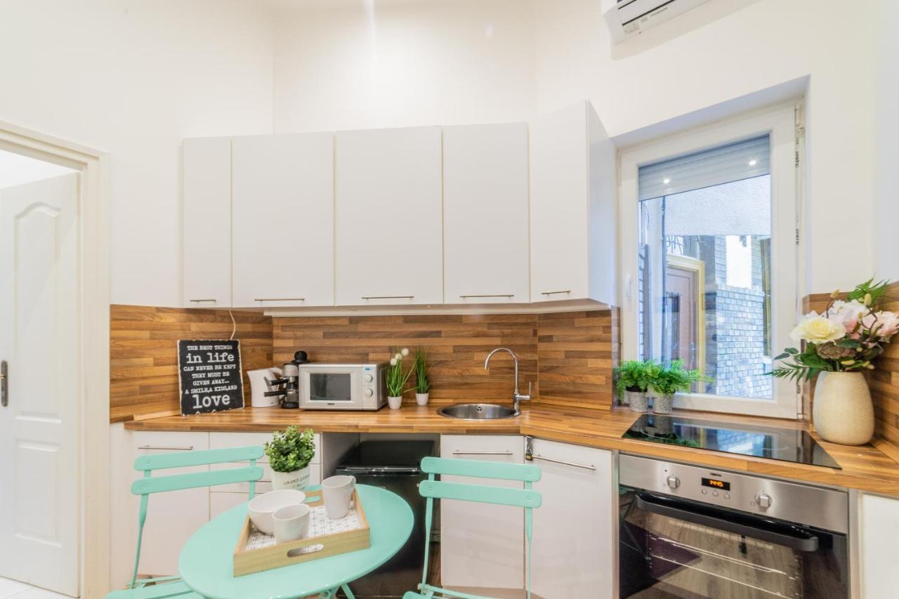 Real Apartments Anker II Budapest Luaran gambar